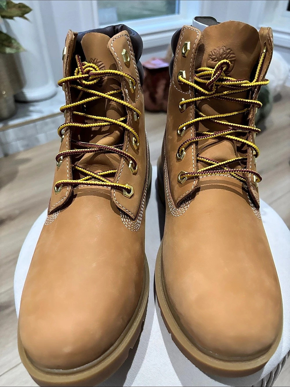 Timberland Premium 6-Inch Waterproof Boot Boots in Brown US 8